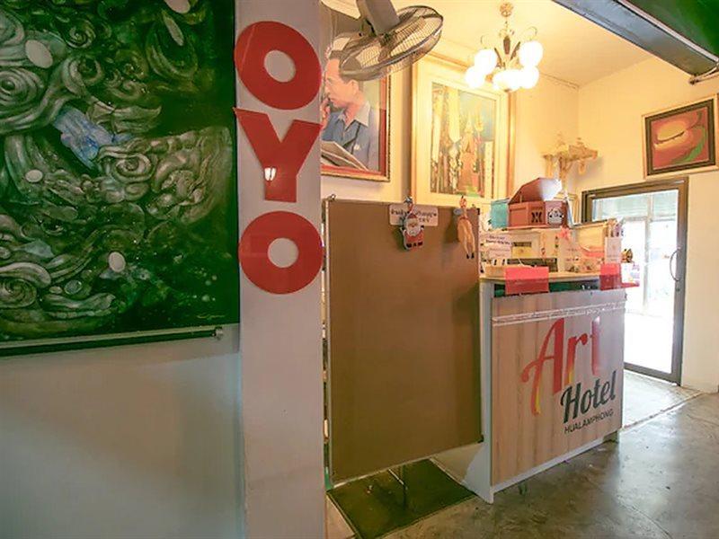 Oyo 568 Art Hotel Hua Lamphong Bangkok Buitenkant foto